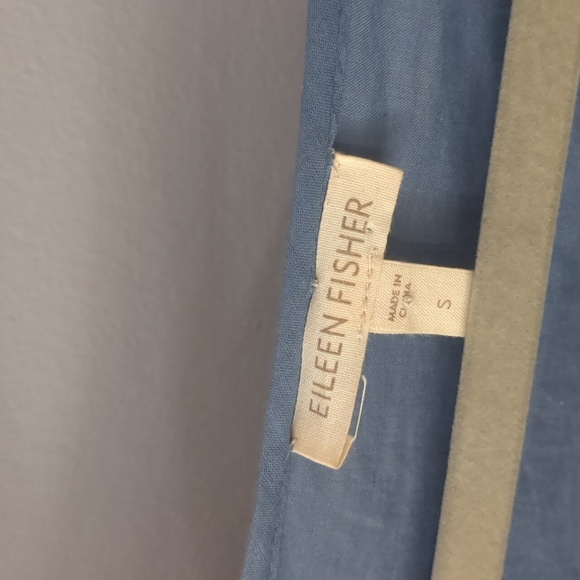 Eileen Fisher blouse - Picture 3 of 4
